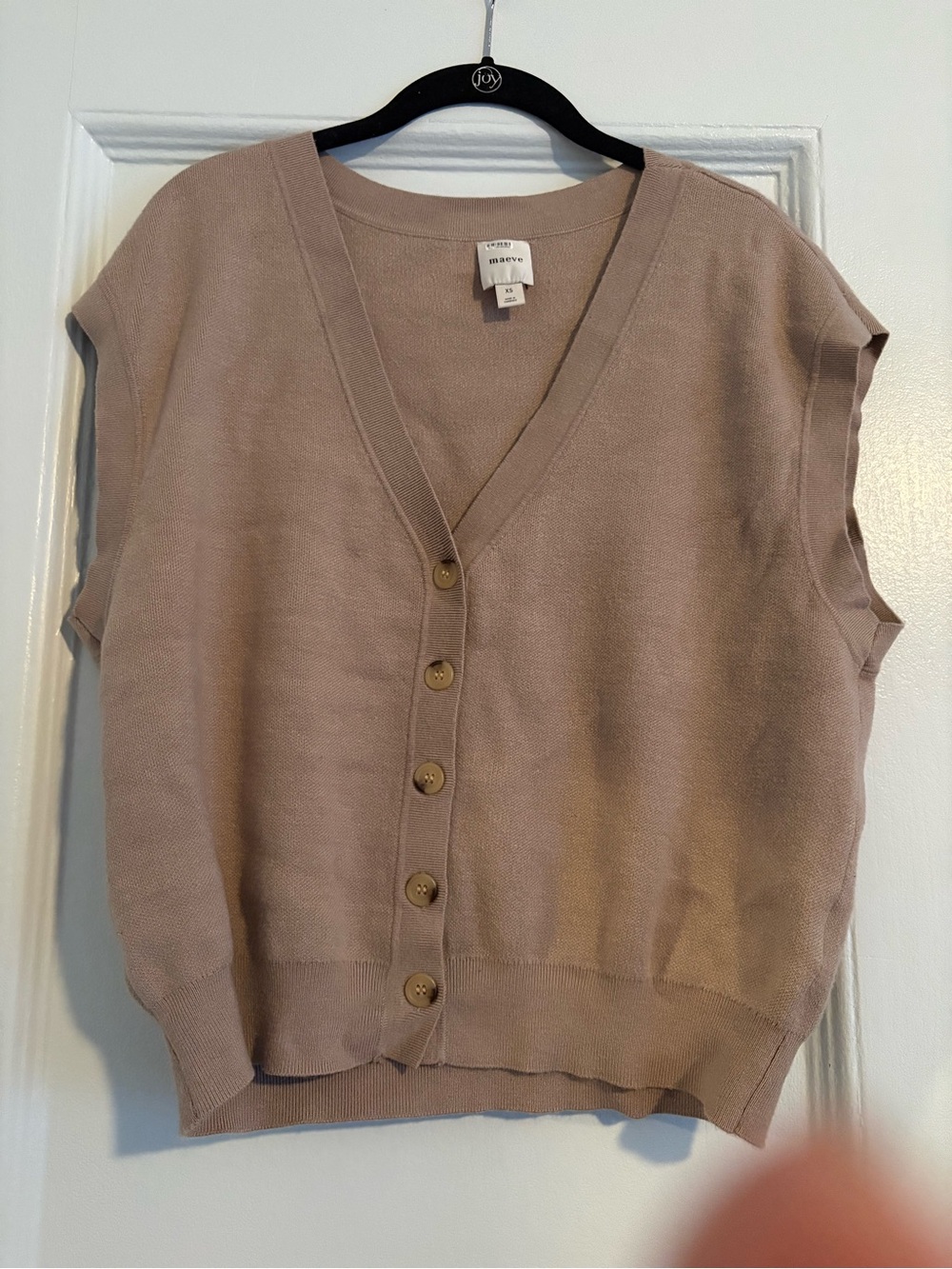 Anthropologie Maeve Women’s knit Button-down Sweater Vest in Light Taupe